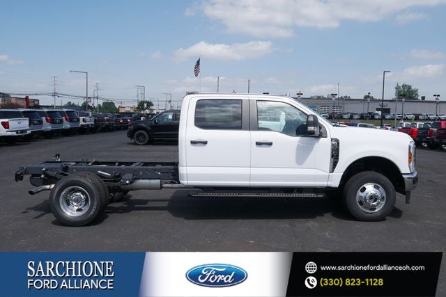 2026 Ford F-350SD XL DRW in Oxford White — front three-quarter view