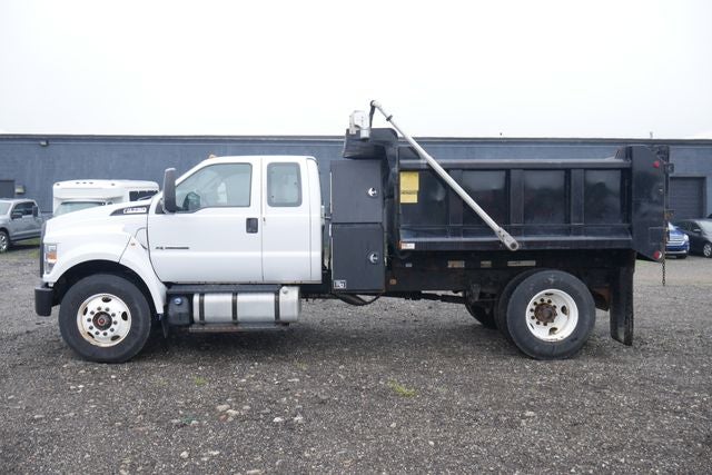 2018 Ford F-750SD — detail view