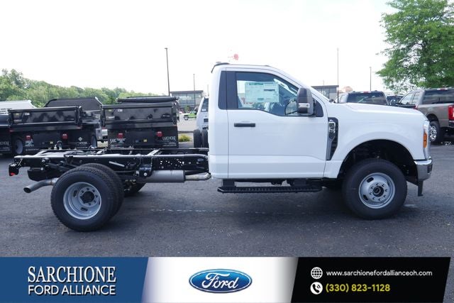 2026 Ford F-350SD XL DRW in Oxford White — front three-quarter view