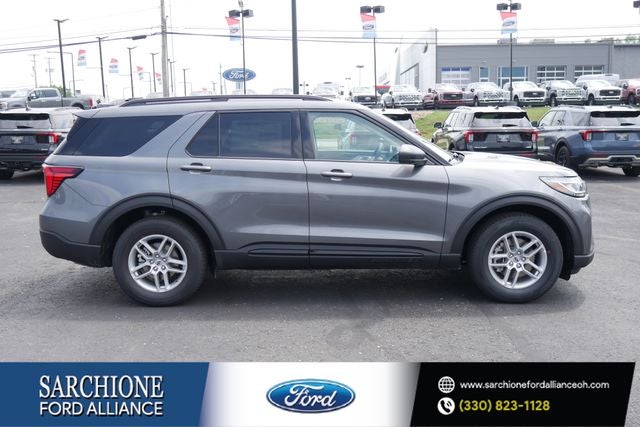 2026 Ford Explorer Active in Carbonized Gray Metallic — front three-quarter view